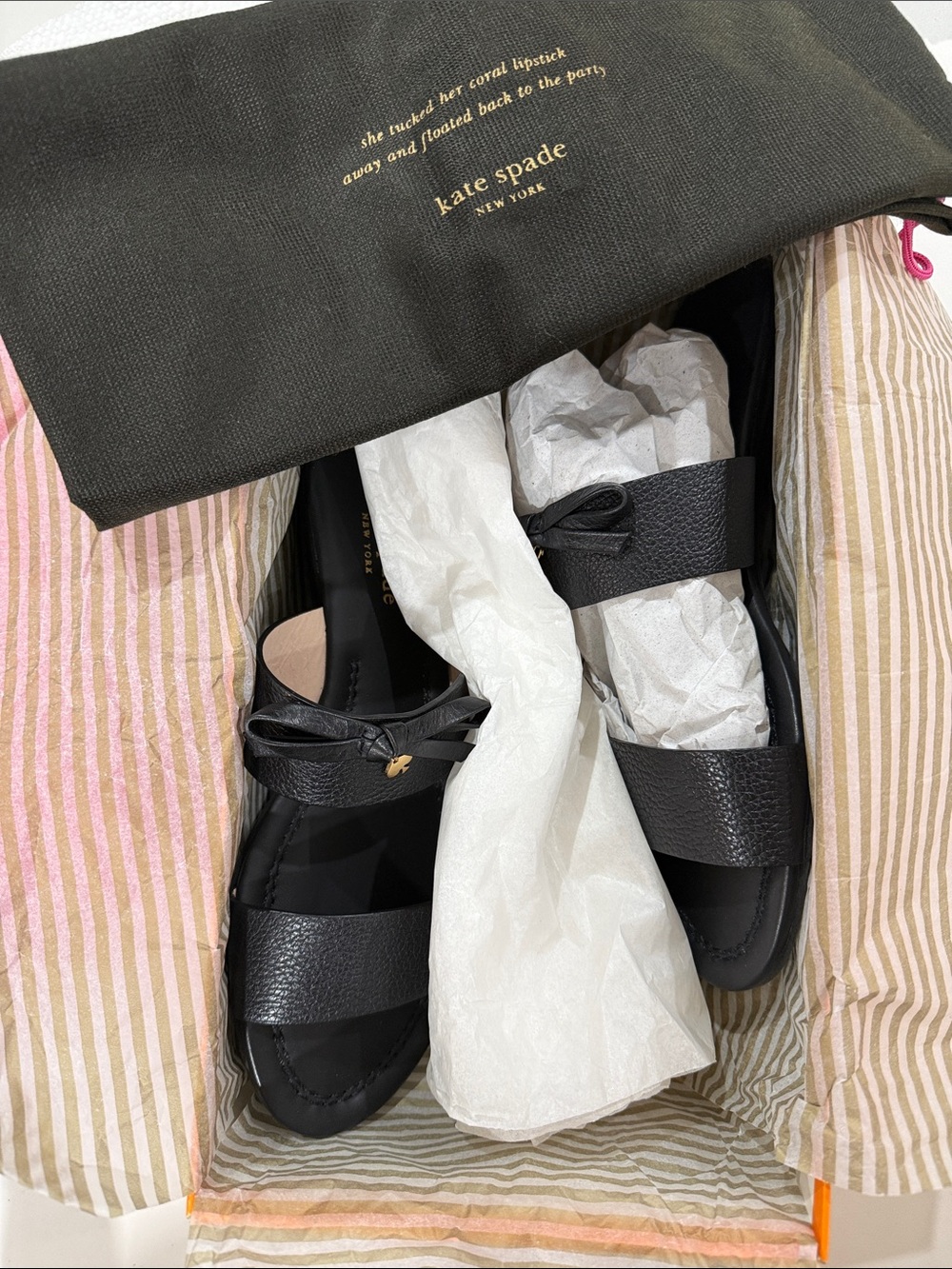 Kate Spade ‘Tulia’ Double Band Slide Sandals with Bow Details. Black. Size 8. - Picture 4 of 15
